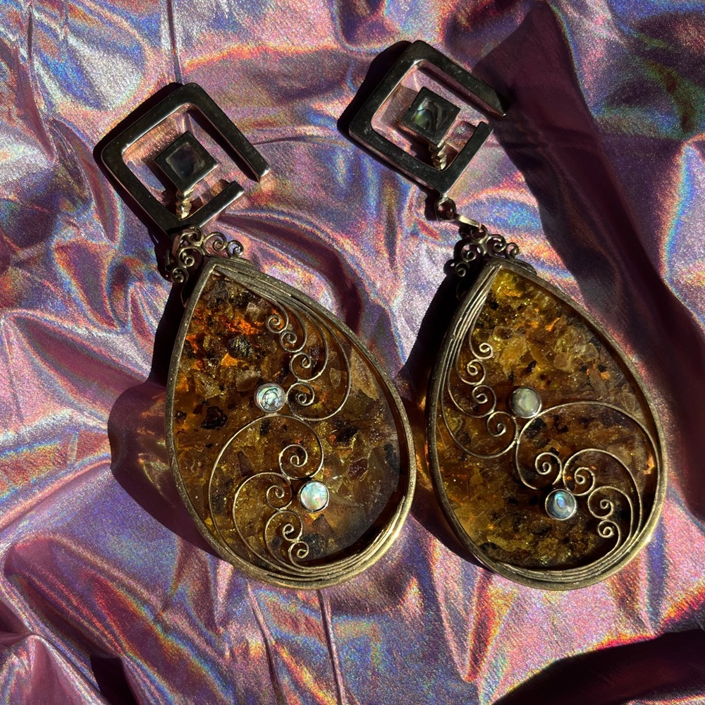 People’s Jewelry Hangers for Stretched Ears - Picture 14 of 15